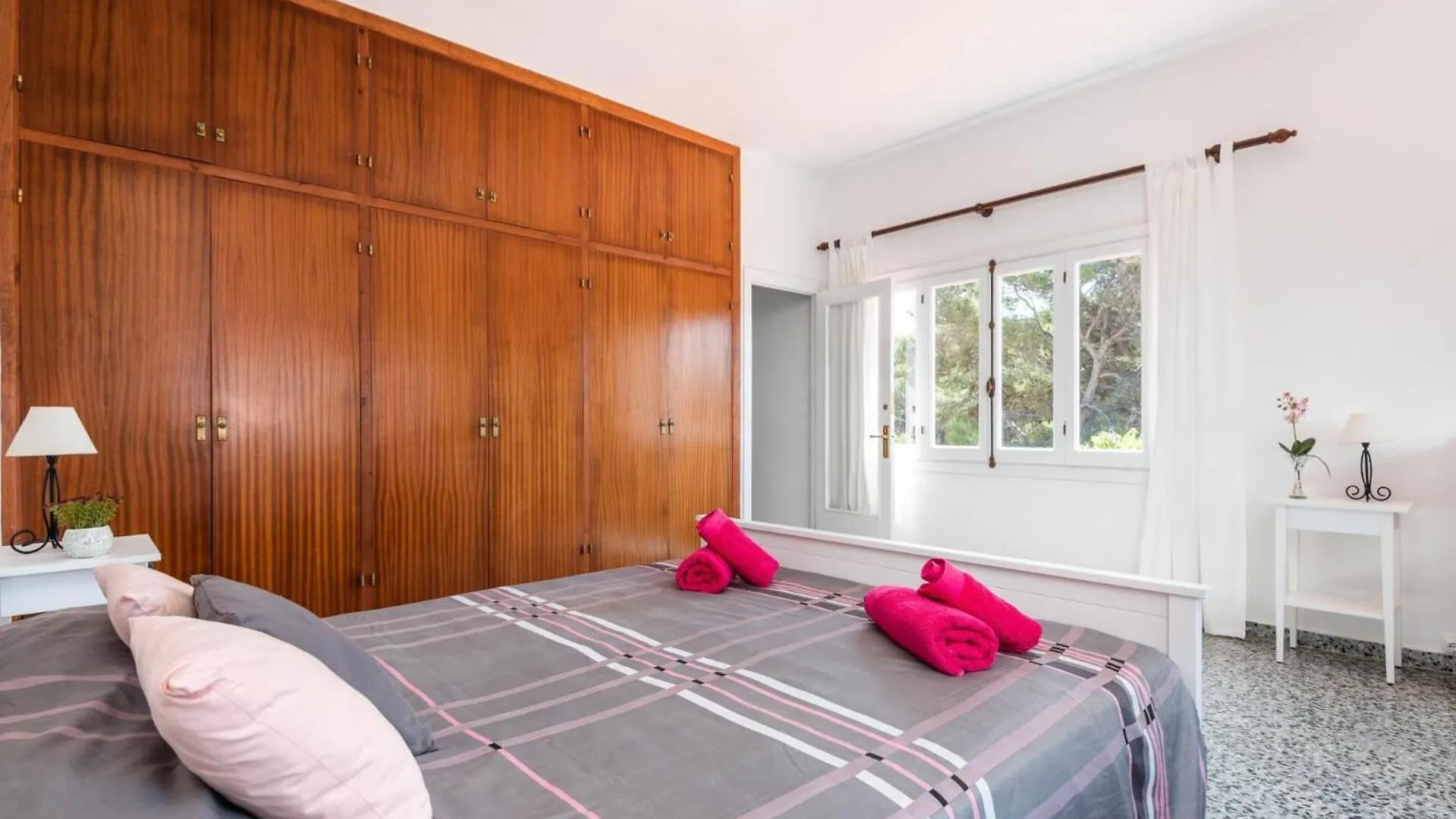 Villa Can Sintes By Villa Plus Es Mercadal