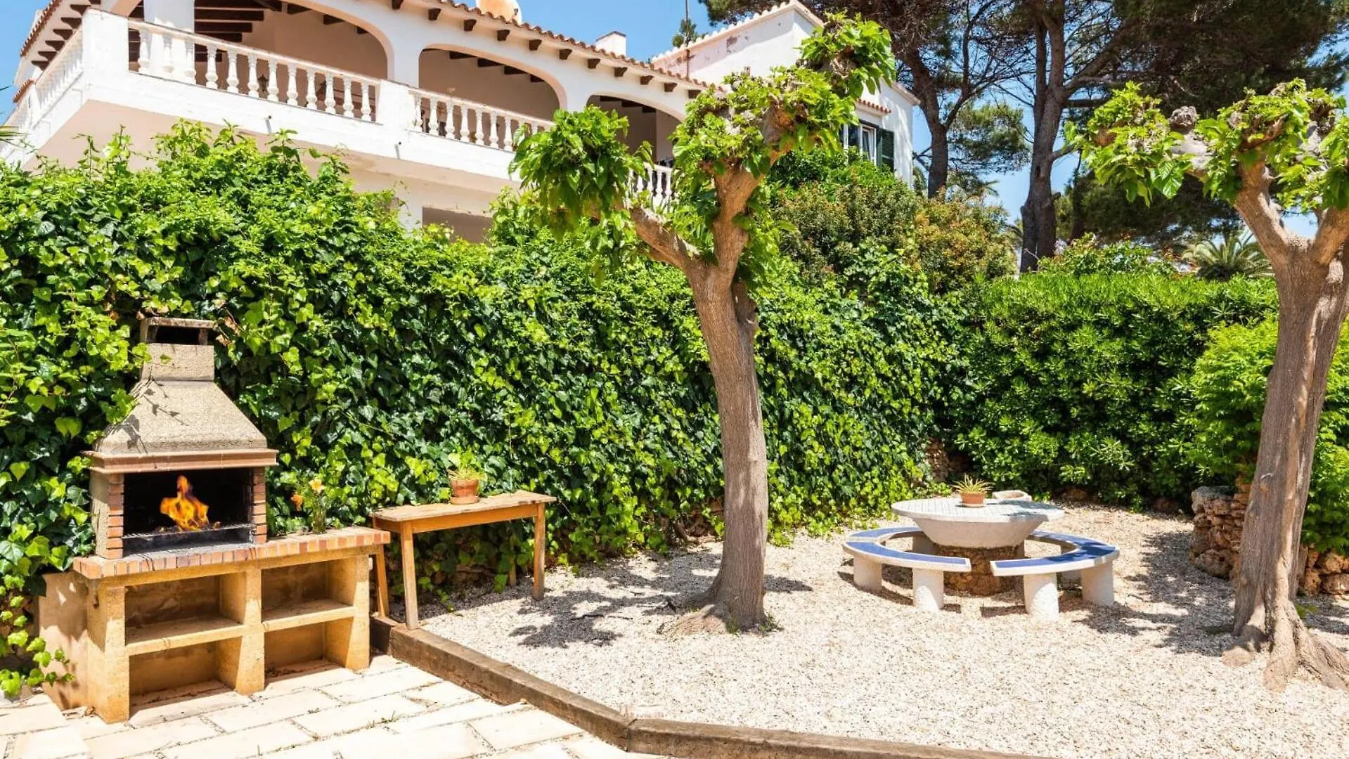 Villa Can Sintes By Villa Plus Es Mercadal