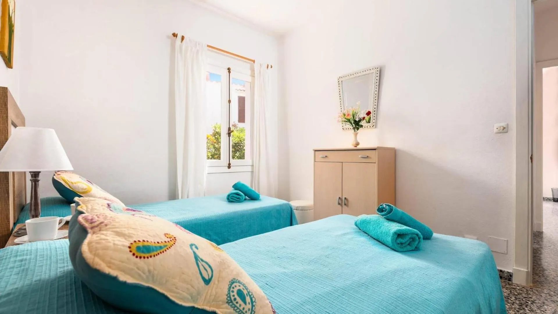 Villa Can Sintes By Villa Plus Es Mercadal İspanya